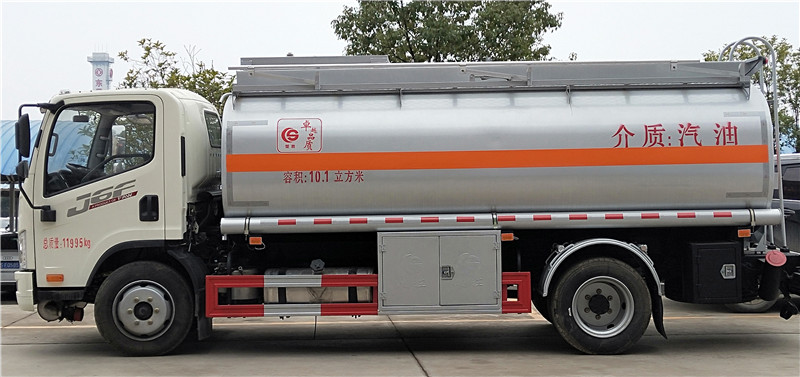 解放J6F單橋10.1方加油車