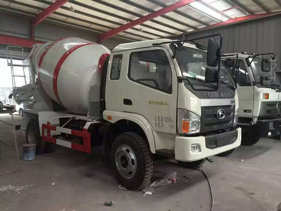 福田J4（5方）混凝土攪拌運(yùn)輸車