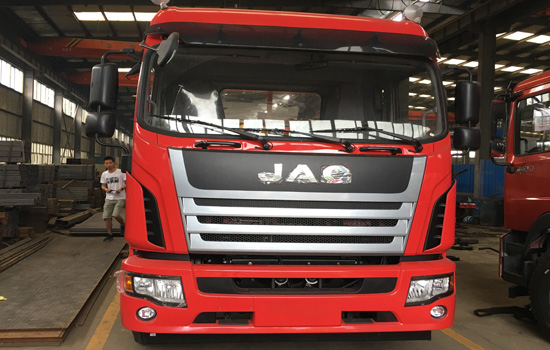 國五江淮小三軸挖機平板車