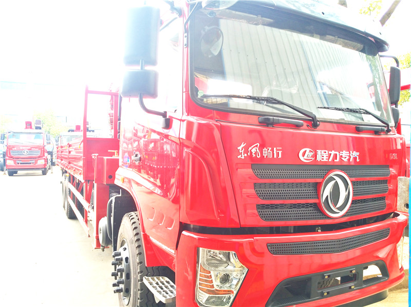 東風(fēng)暢行D3L后雙橋12噸隨車吊