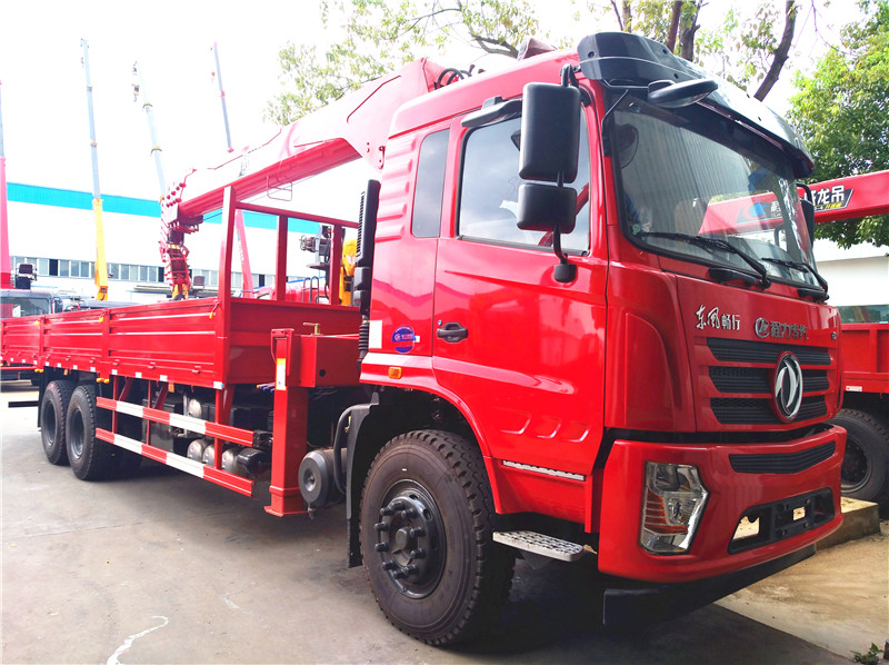 東風(fēng)暢行D3L后雙橋12噸隨車吊